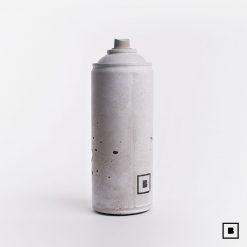 betonat-berlin-graffiti-objects-cancrete-400er-concrete-spraycan