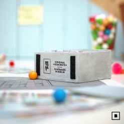 betonat-berlin-graffiti-objects-kaugummiautomat-beton